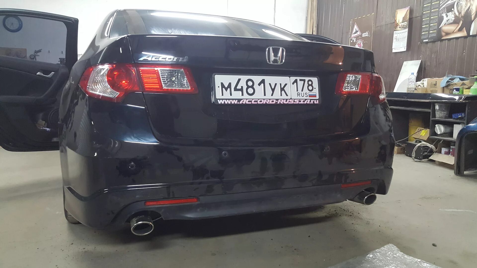 Honda Accord 8 задний бампер modulo. Бампер Хонда Аккорд 8 модуло. Задний бампер модуло Аккорд 8. Бампер задний modulo на хонду Аккорд 8.