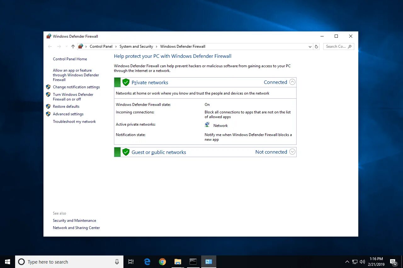 Брандмауэр Microsoft Defender. Брандмауэр Windows 7. Windows 10 Firewall settings. Защитник Windows. Defender firewall