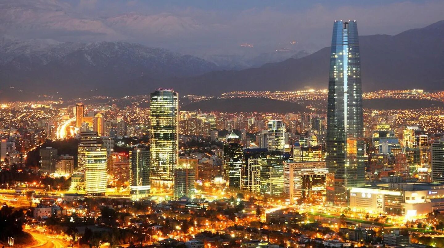 Сантьяго экватор. 5+5. Сантьяго чили достопримечательности. Карта с широтами. Сантьяго с птичьего полета.