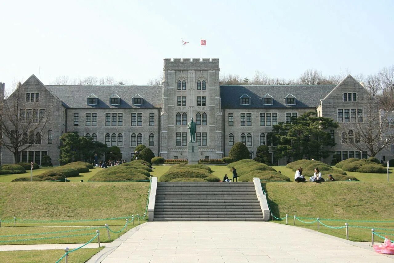 Yonsei факультеты. Университет коре в Южной Корее. Университет корё кампус. Корея Юниверсити университет. Университет Йонсей Южная Корея.