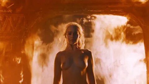 Emilia Clarke - Game of Thrones s06e04 (2016) HDTV 1080p.