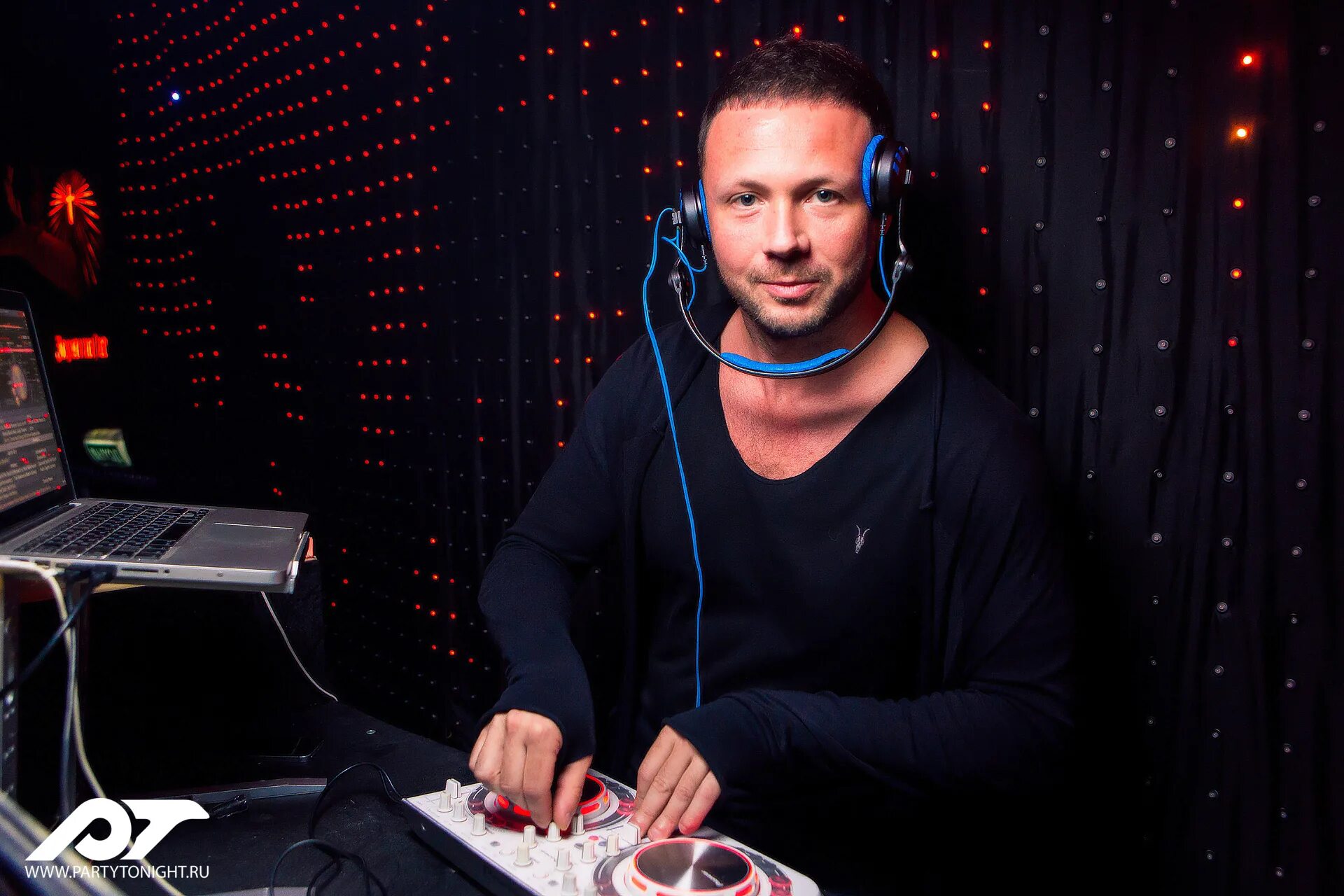 киров диджей каримов. ашер арабачян бугатти. диджей москва артем. клуб провокация москва. стильный диджей.