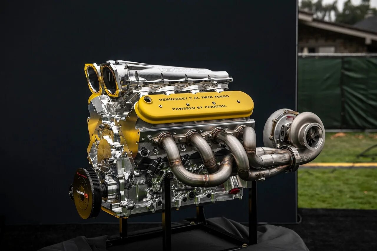 Двигатель пятерка. Hennessey Venom f5 двигатель. Hennessey Venom f5 engine. Hennessy Venom f5 двигатель. Hennessey Venom двигатель.