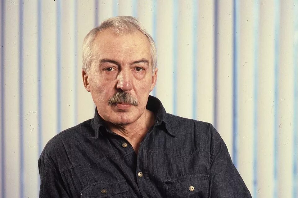 Андрея георгиевича битова. Битов писатель. «пушкинский дом» андрея битова (1978),. Битов писатель. Битов писатель.