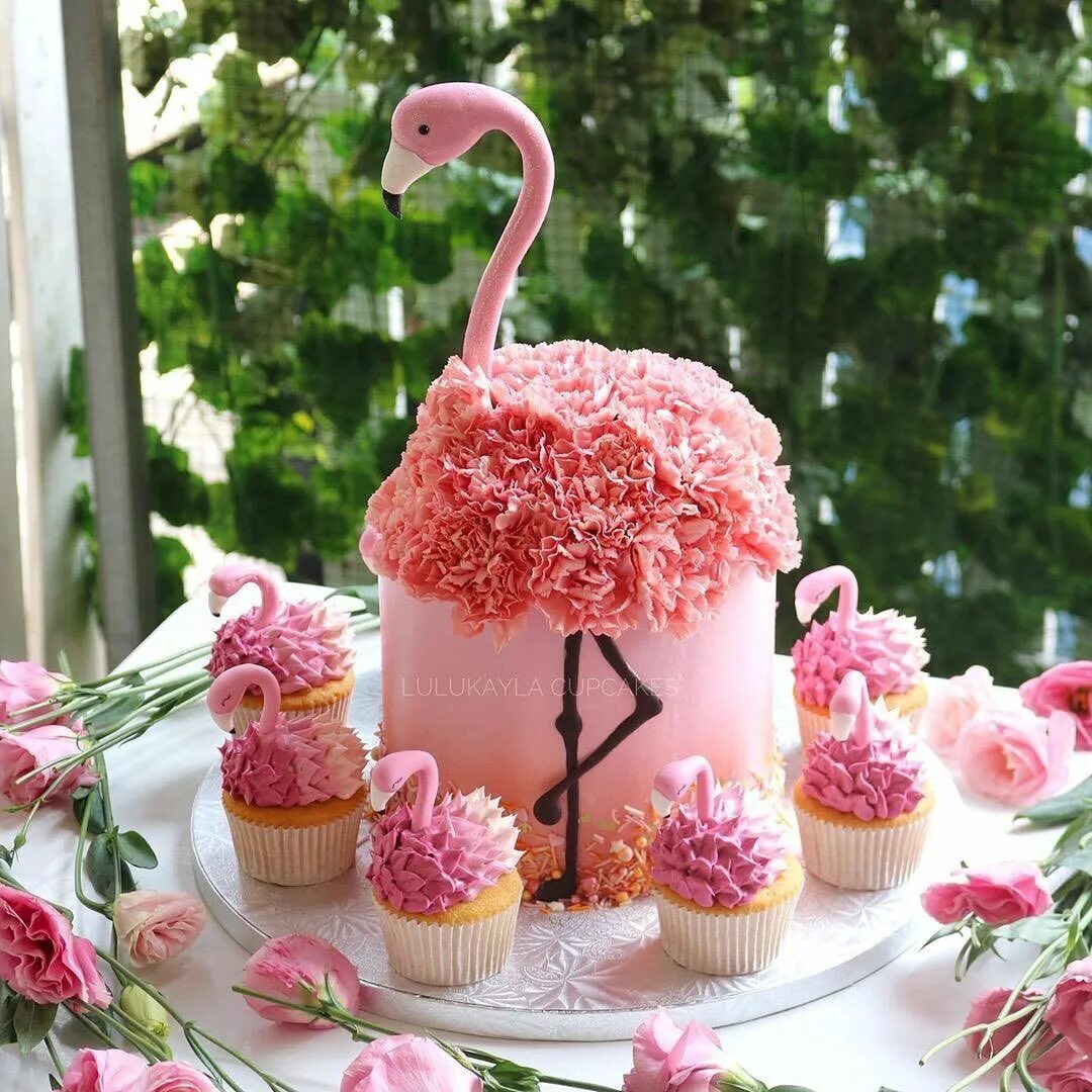 Торт фламинго. Flamingo Cake. Торт с Фламинго. Торт розовый Фламинго для девочки. Торт с Фламинго для девочки.