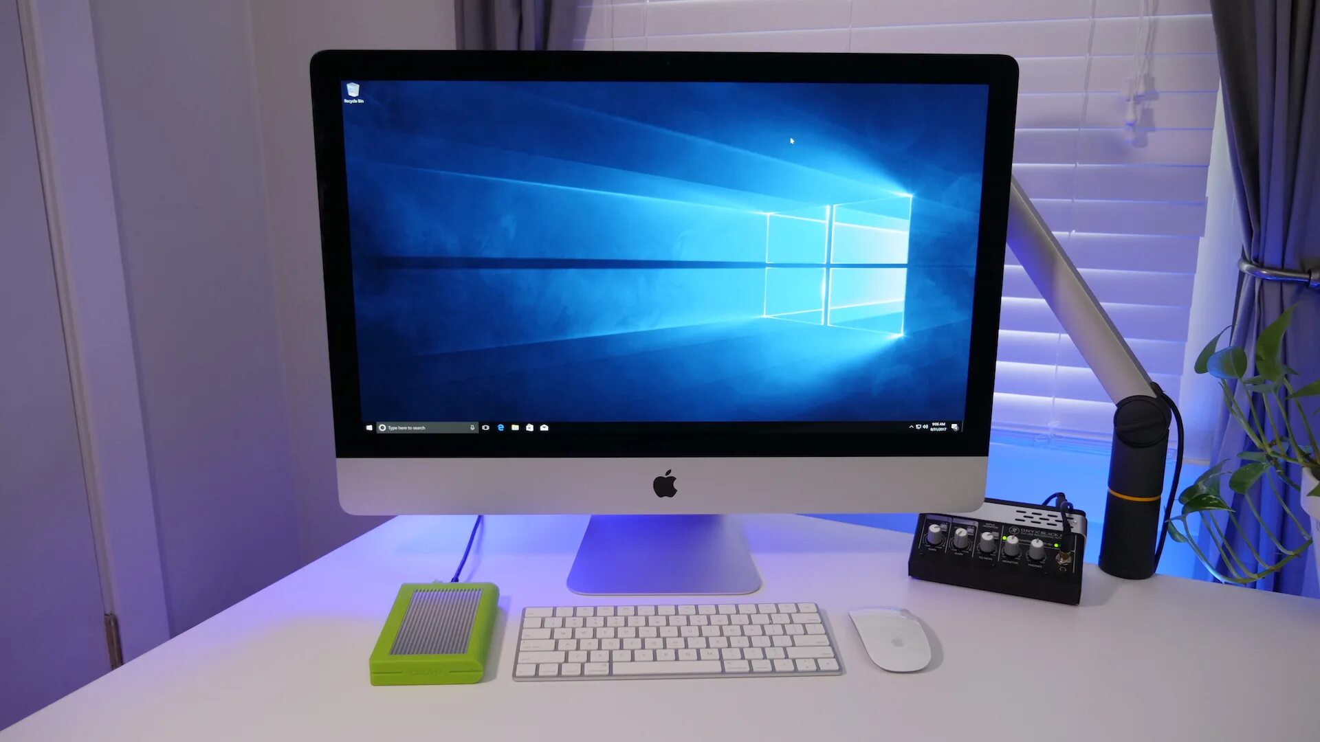 Моноблок без ос. IMAC Pro 2012. Моноблок виндовс 11. IMAC 10. Моноблок аймак виндовс 10.