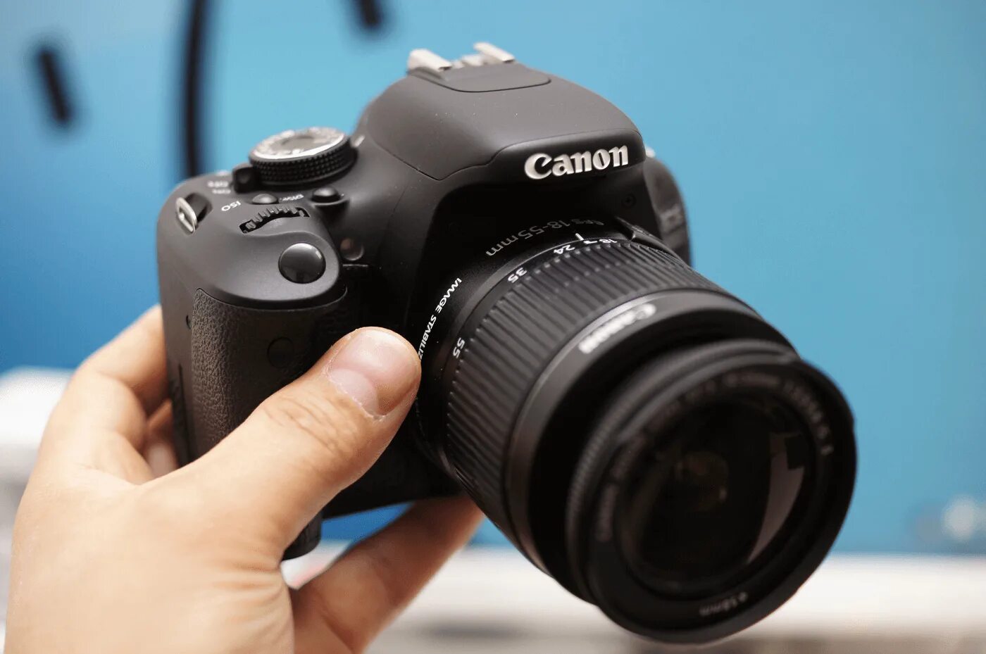 Canon eos 1100d. комплектация кэнон 600д. Canon eos 600d. Canon 600d что лучше. кэнон 450д.