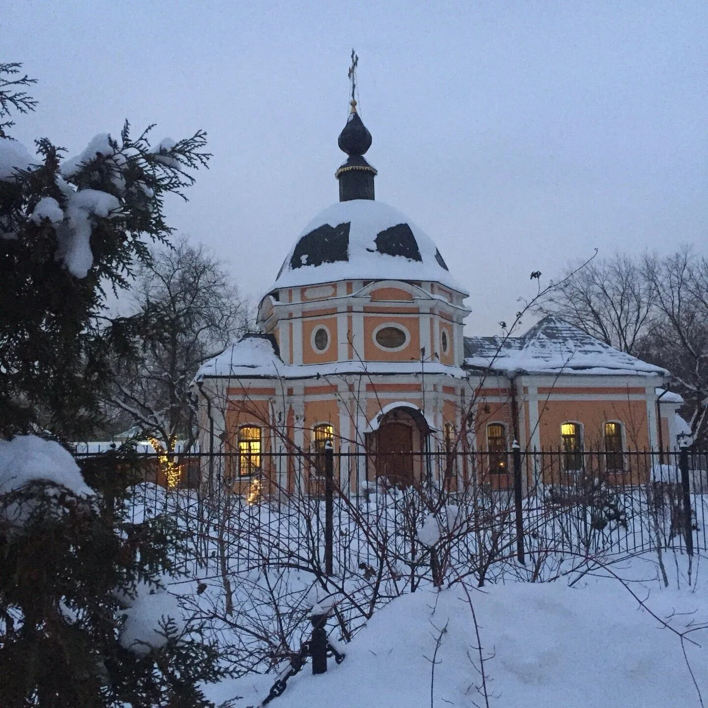 Храм преображения коренево. Церковь преображения господня коренево. храм преображения в коренево. церковь в коренево люберецкого района. коренево московская область достопримечательности.