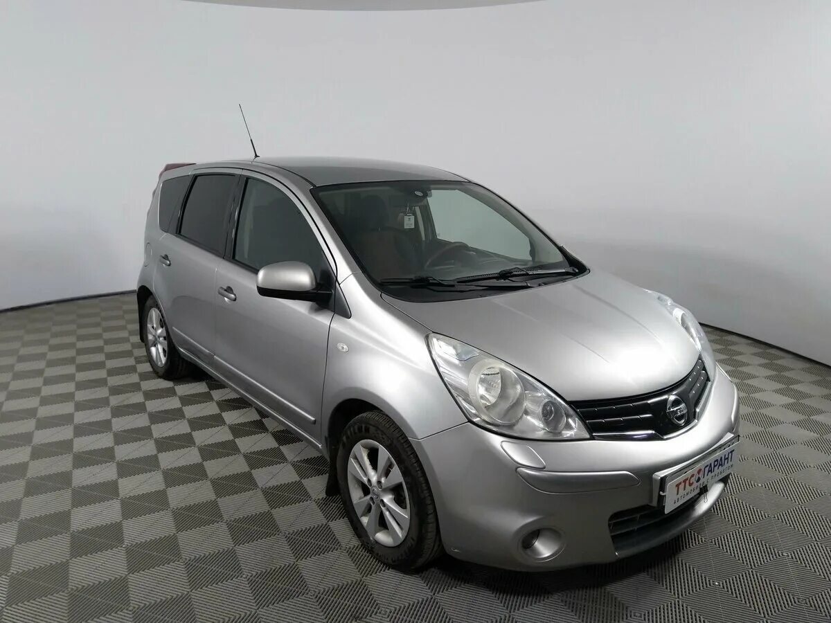 Nissan note 2011. Ниссан ноут 2011 Рестайлинг. Nissan Note 2011 1.6. Nissan Note1.4, 2011.