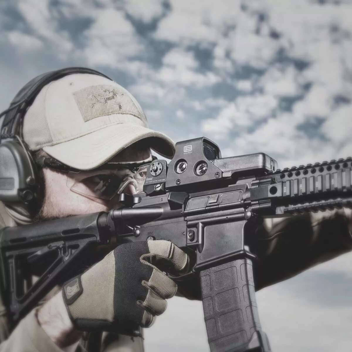 Weapon sight