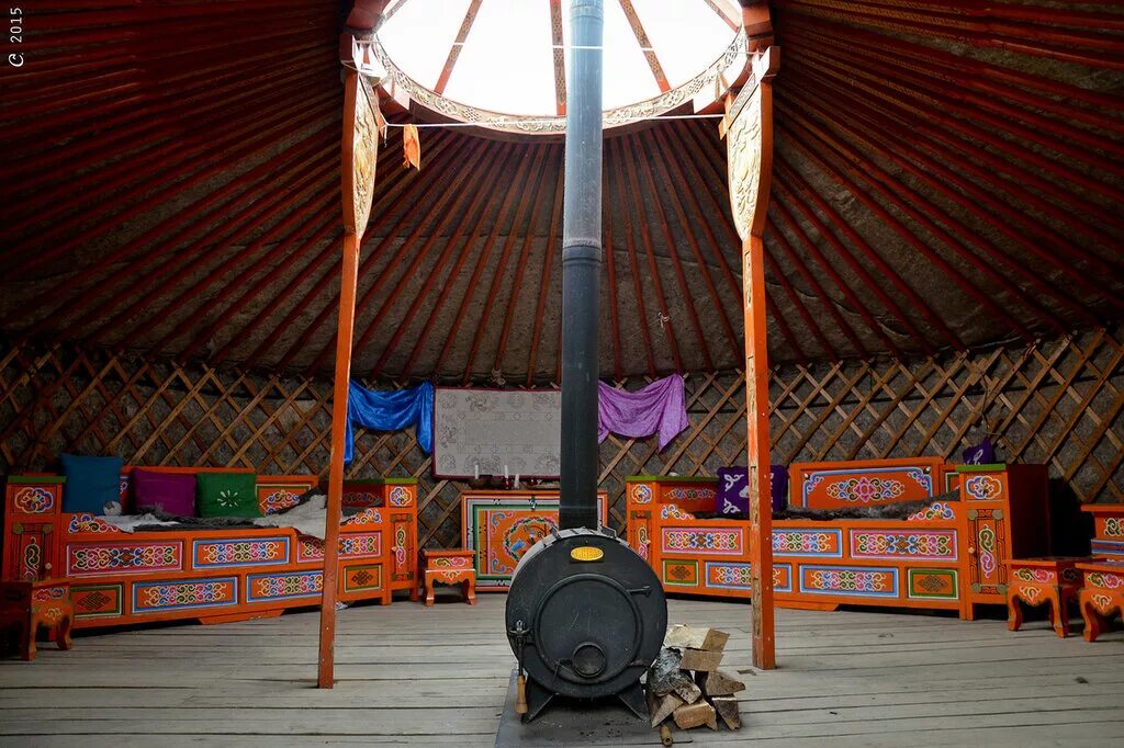 Хан юрта этнопарк кочевник москва. Этнопарк морозово. Этнопарк кочевник московская область сергиево-посадский район. Парк кочевник сергиев посад. Кочевник этнопарк яранга.