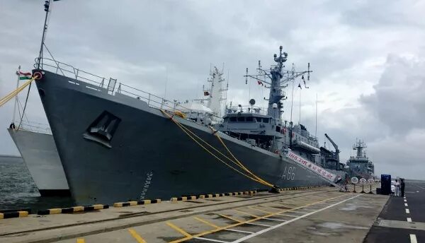 Пм 140. Плавмастерская пм 140. пм 140 корабль википедия. 140 какой корабль сф.