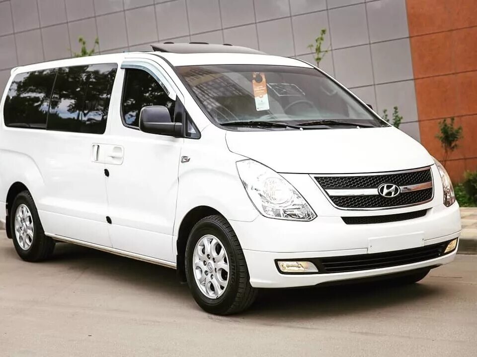 Куплю хундай гранд старекс. Hyundai Grand Starex 2016. Хендай Гранд Старекс 2016. Hyundai Grand Starex 2011. Grand Starex 2016 Копейский.