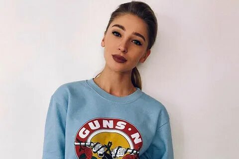 Сколько насте ивлевой