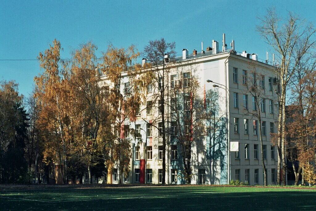 школа ленинский проспект. ленинский 43 москва школа 192. школа 192 новосибирск. школа ленинский проспект. школа 323 проспект вернадского.