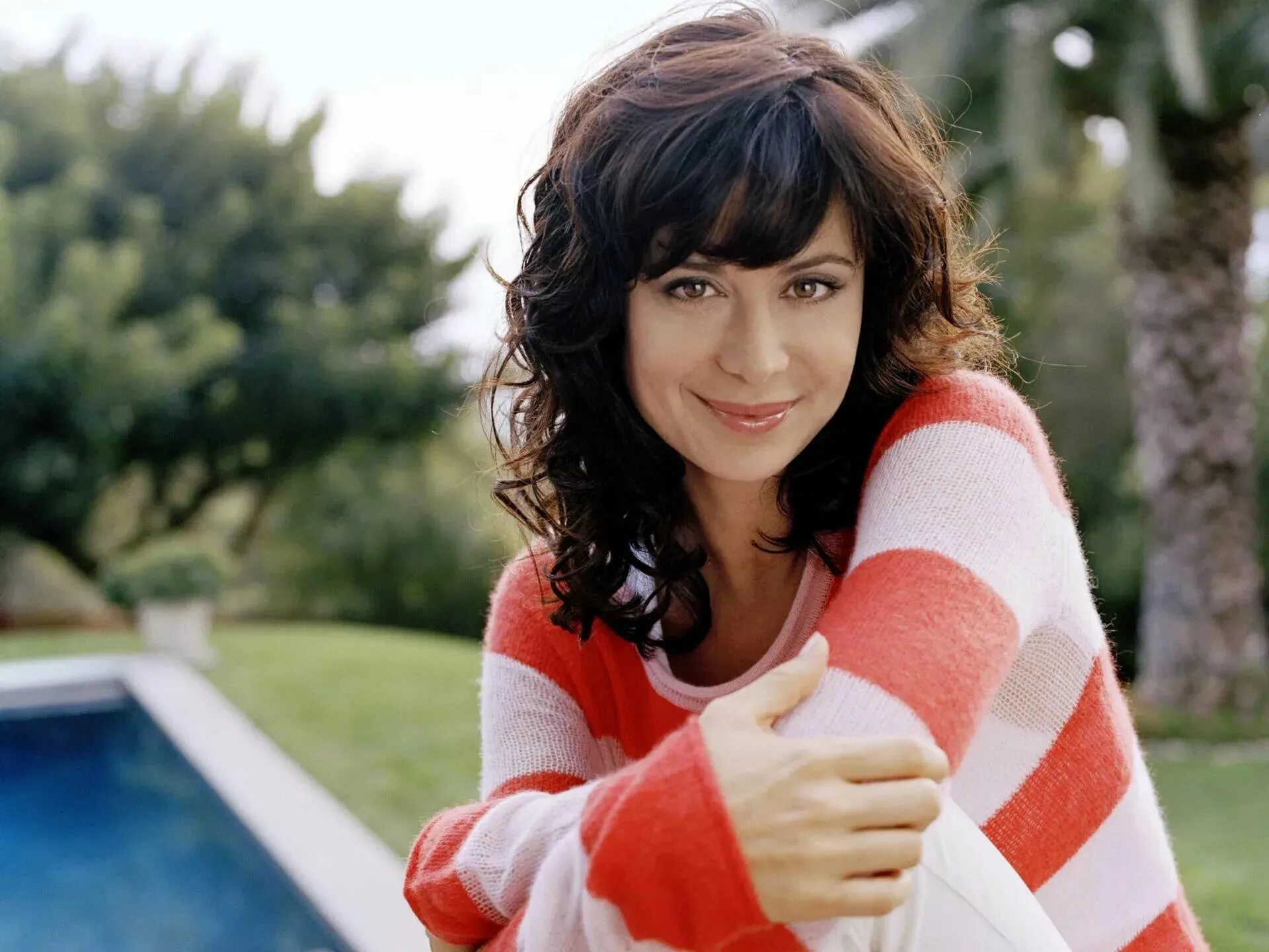 алексис бледел глаза. красивые женщины за 40. красивая женщина. красивые женщины за 40. красивая женщина.