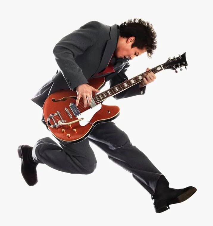 Парень с электрогитарой. Люди у костра в горах. Человек огонь. Rock man. Rock man.