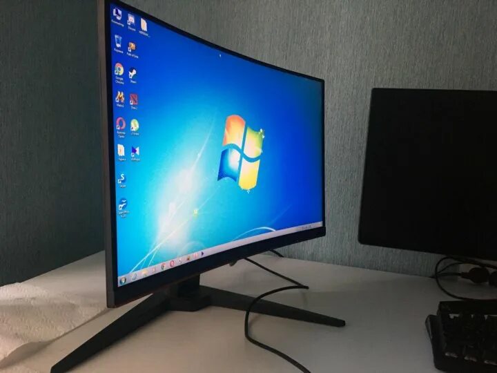 Монитор AOC 144hz. AOC 144 Герц. Монитор AOC 144 Гц.