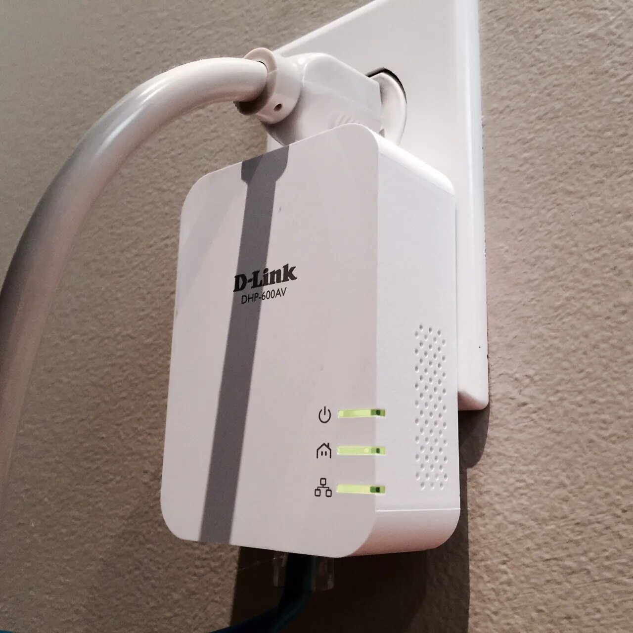 Express router. Роутер apple a1034. airport extreme дополнительная антенна. антенны для airport express. кронштейн для airport express.