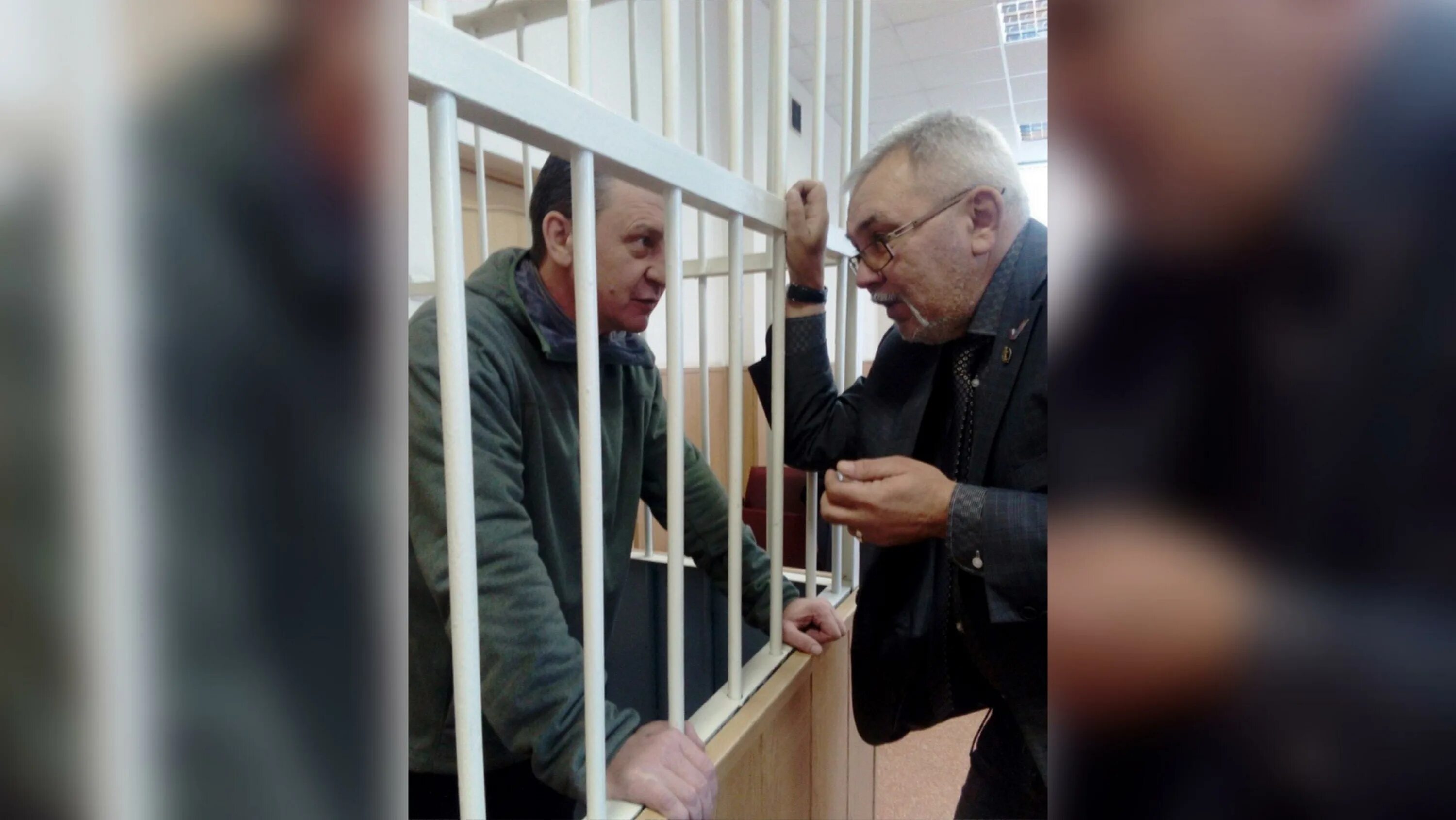 Анатолий артюшков криминальный авторитет красноярск. Владимир ягубович мэр сахалина. Суд на улице уральской. 10 лет тюрьмы. Быков начальник полиции омск.