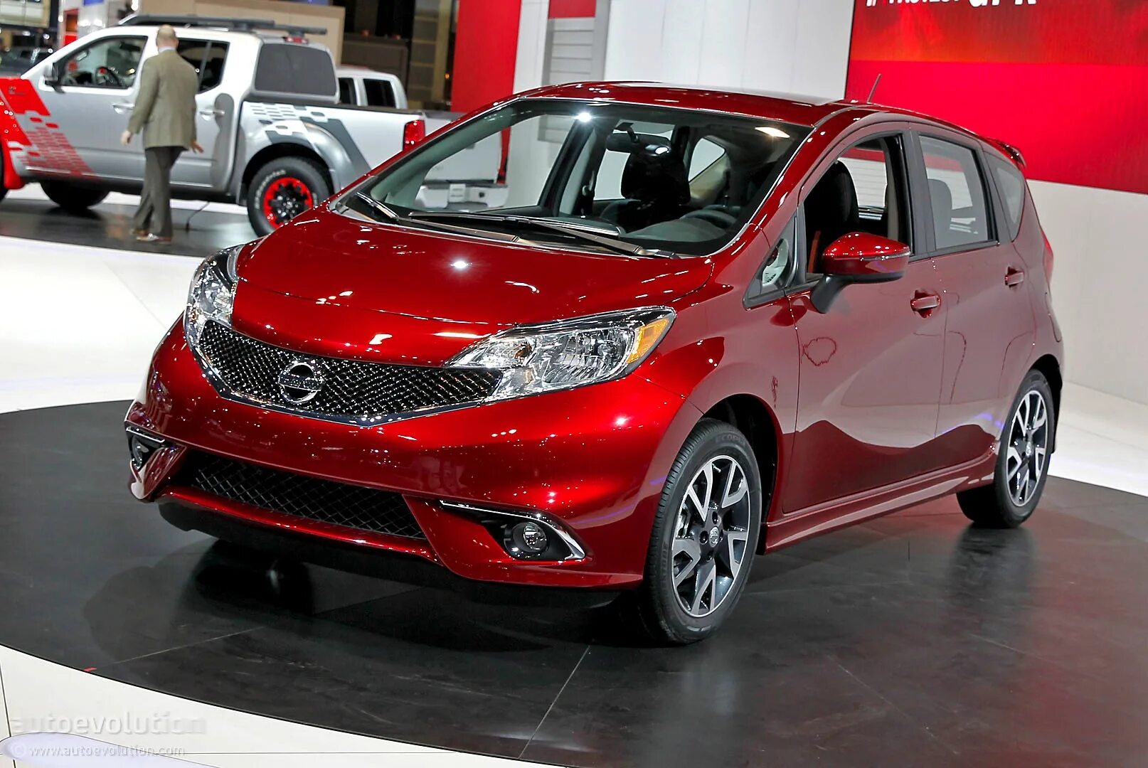 Ниссан ноут 2019 года. Nissan Note 2017. Nissan Note Nismo 2015. Новый Ниссан ноут 2023. Nissan Note 2016.