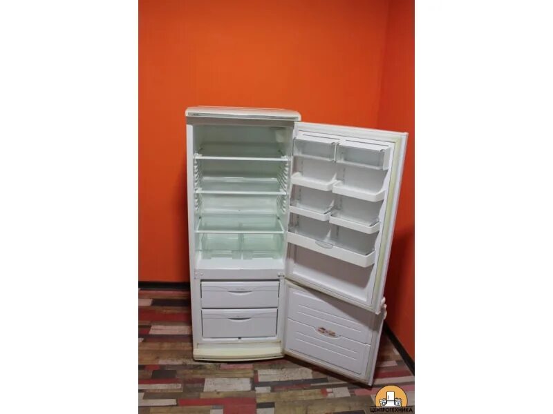 Атлант мхм-1703 атлант. Мхм 1703. Мхм 1703. Атлант mxm 1703. Трехкамерный холодильник атлант.