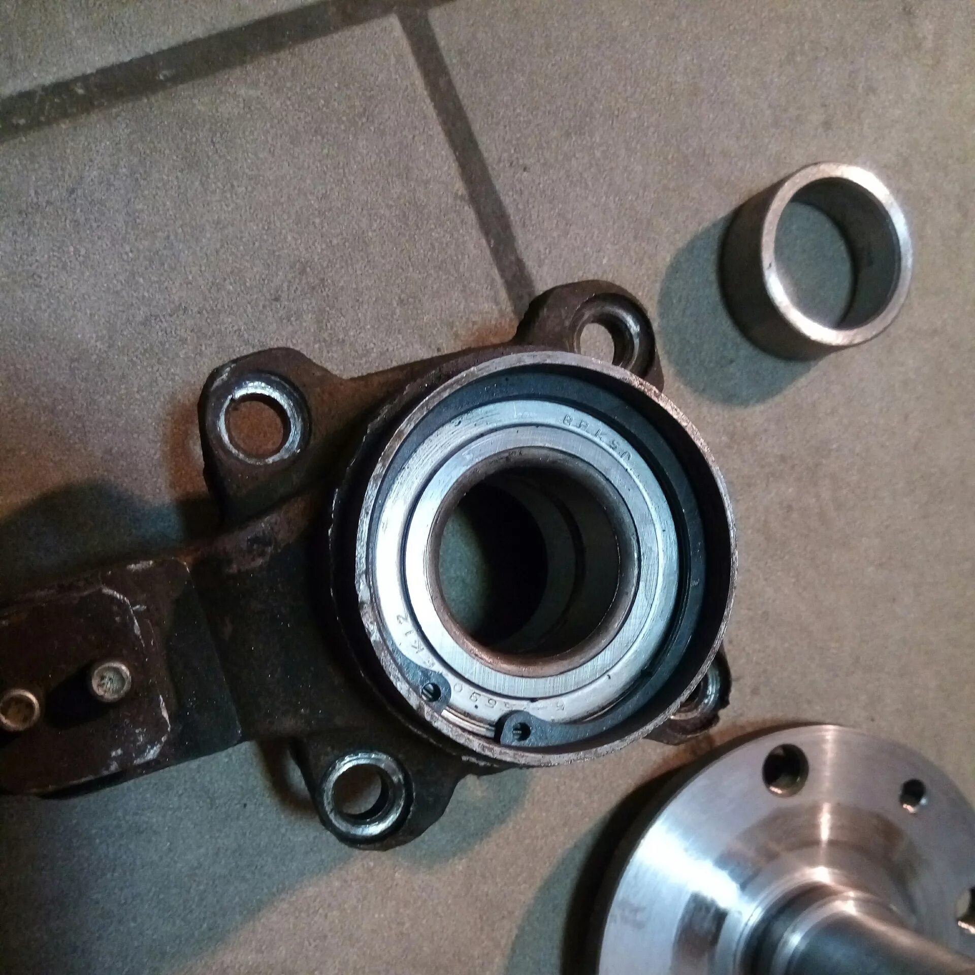 Передняя ступица нива шевроле. Ступица волга газ 24. Какие ступицы. Какие ступицы. Ступица 970а.