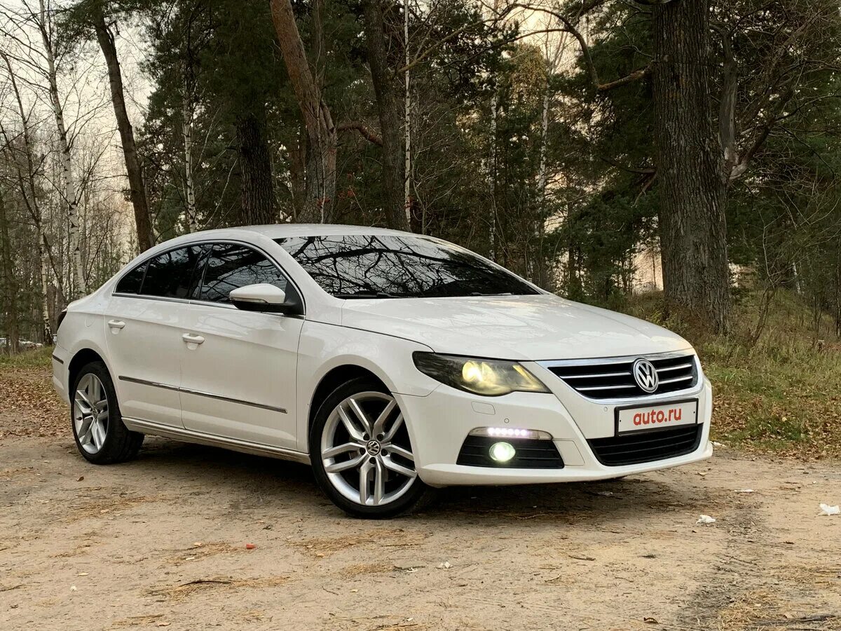 Фольксваген пассат сс 2010. Passat cc 2010. Фольксваген Пассат СС 2010 года. Пассат СС белый 2010. Volkswagen Passat cc 2010 белый.