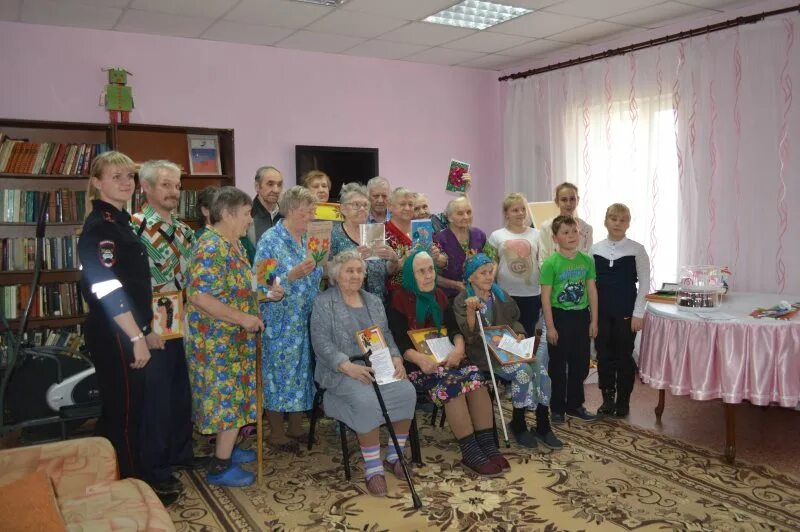 черемховский дом ребенка. черемхово школа глухих. детский дом гармония черемхово. черемхово школа интернат для слабослышащих детей. школа интернат черемхово.