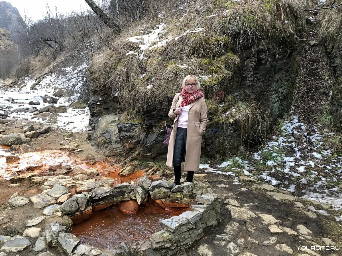 Нарзан кабардино балкария. Долина Нарзанов Кабардино-Балкария Кисловодск. Долина Нарзанов Хасаут. Долина Нарзанов Кабардино-Балкария Приэльбрусье. Поляна Нарзанов Приэльбрусье.