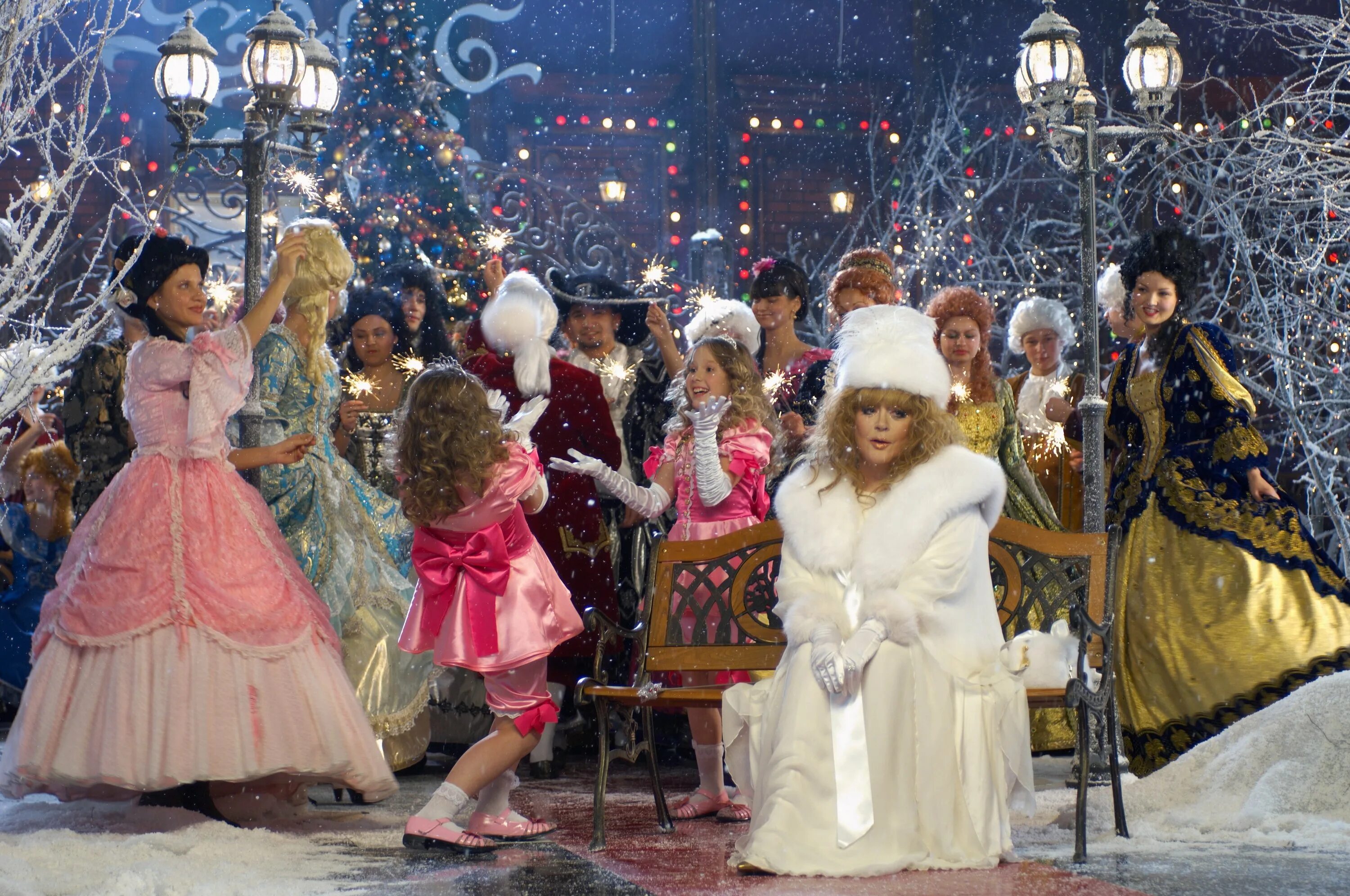 оля и яло королевство кривых зеркал. королевство кривых зеркал сестры юкины. королевство кривых зеркал ключ стражники. королевство кривых зеркал фильм 1963. королевство кривых зеркал фильм 2007.