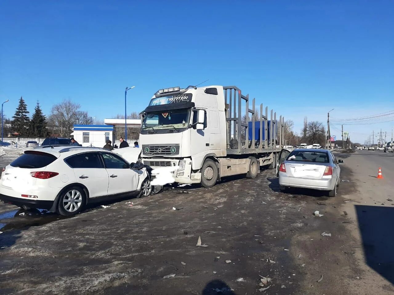 Новости курской области сегодня свежие происшествия. Авария в Курске на налоговой. Аварии Курск зима 2023.