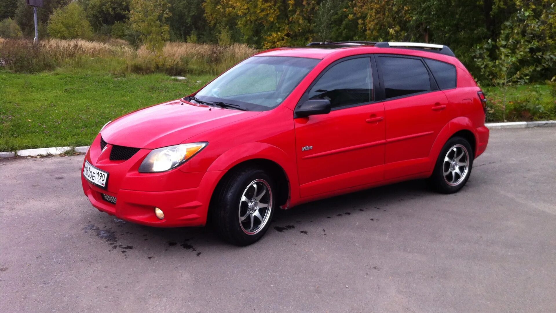 Pontiac Vibe 2002. Pontiac Vibe 1.8. Понтиак Вайб 2002 года. Pontiac Vibe 2000. Вайба машина