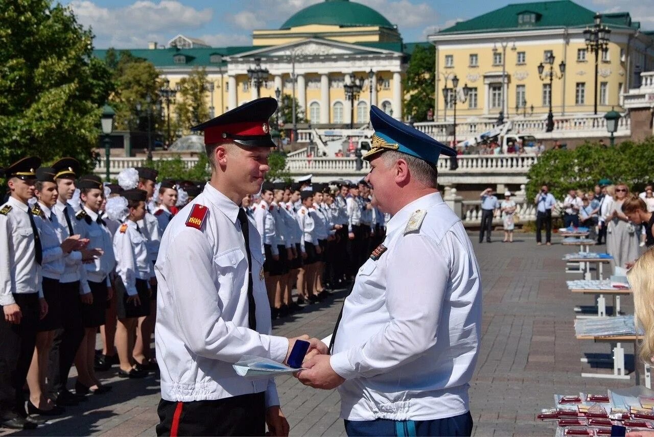 Первый кадетский корпус отзывы. Первый кадетский корпус. Первый кодецки йкорпус. Первое кадетское училище в Москве. КШГВ ПМКК.