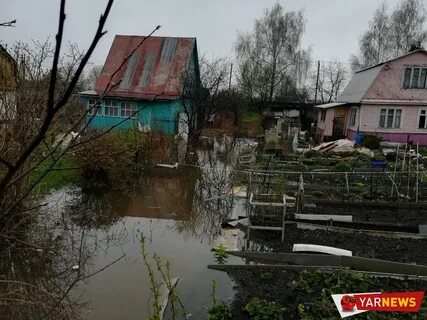 Дачу залило