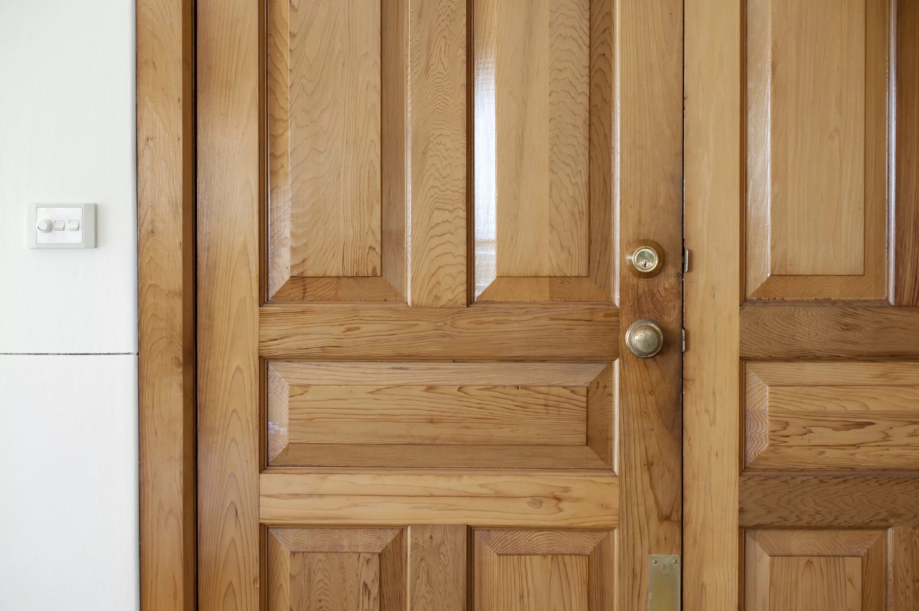 Wood door. Дверь jpeg. Дверь Footage. Распашные входные двойные двери в баню из профбруса. Wood Door Double.