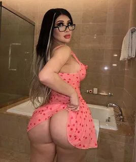 1K. thelilianajas Profile Picture. 