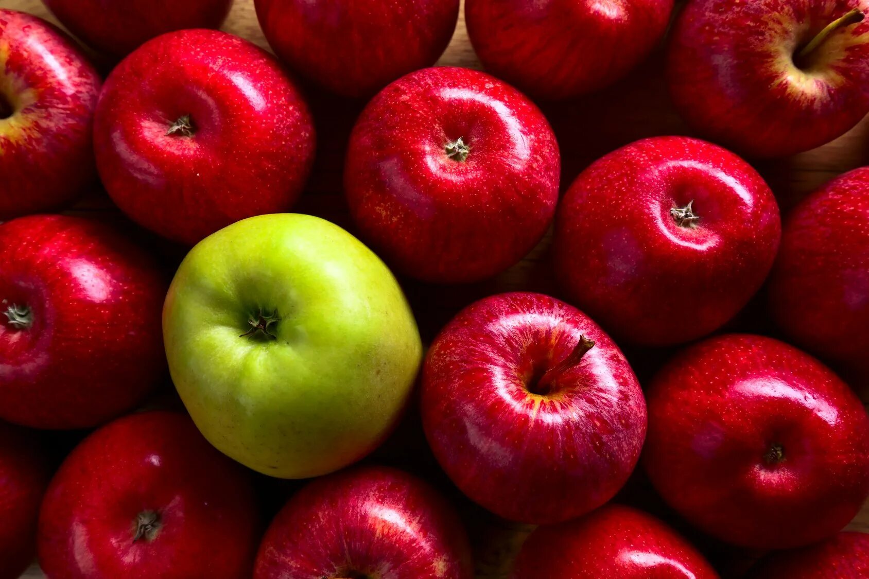 Many apples