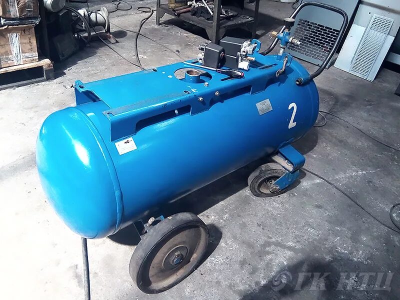 компрессор воздушный промышленный 2вм2. компрессоры м куб м. компрессор 2вм2 5 5 221. компрессор 32 вц 100/9. воздухосборник 10 м3.