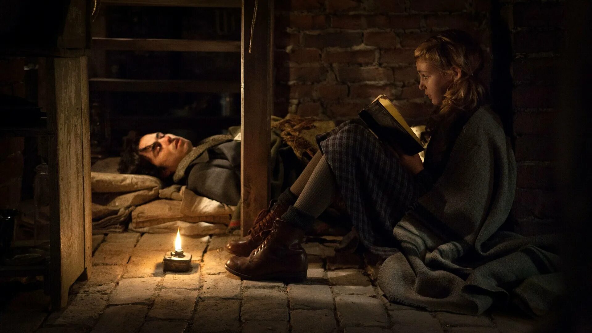 The book Thief (2013).