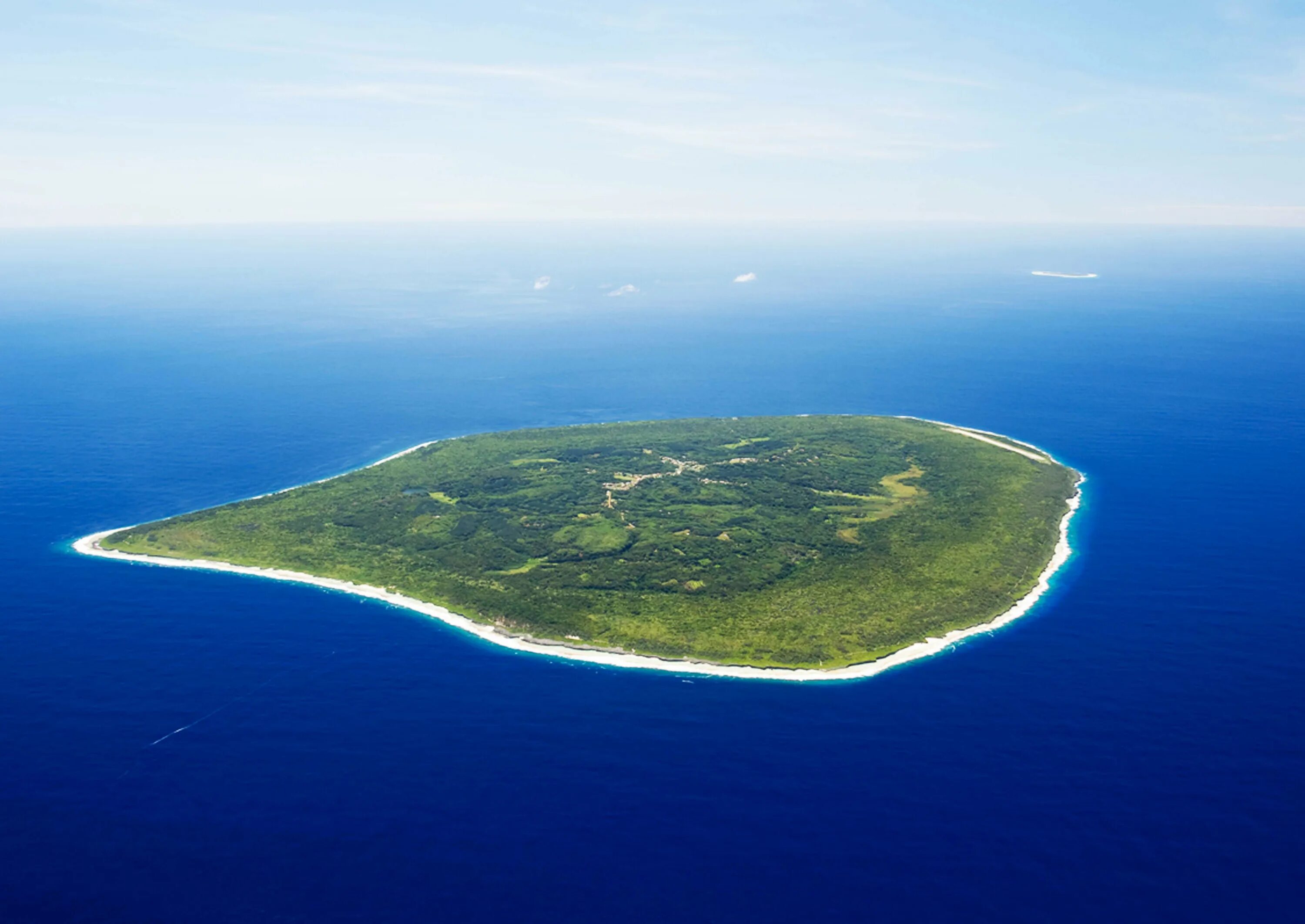 Html islands. Макатеа остров. Острова Кука. Остров Макатеа (Макоти). Макатеа остров фото.