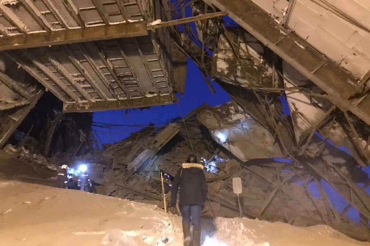 Шахта обвалилась последние новости. Шахта обвалилась последние новости. Шахта обвалилась последние новости. Шахта распадская новокузнецк. Шахта рудник.