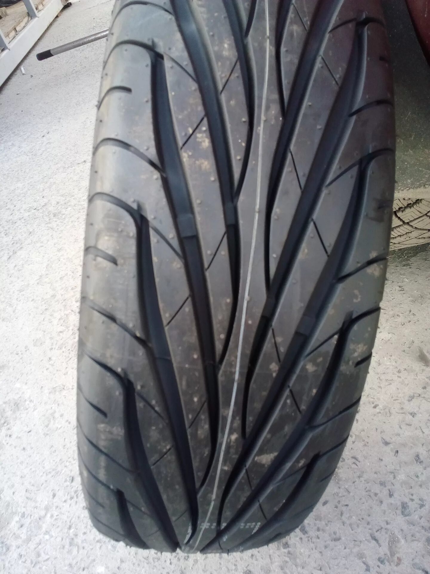 Шины 15 радиус летние 195 65. Maxxis ma z1. Maxxis ma-z1 Victra 205/55 r16 94w (XL). Maxxis ma-z1 94w. Ma-z1 Victra Maxxis 185/55 15.