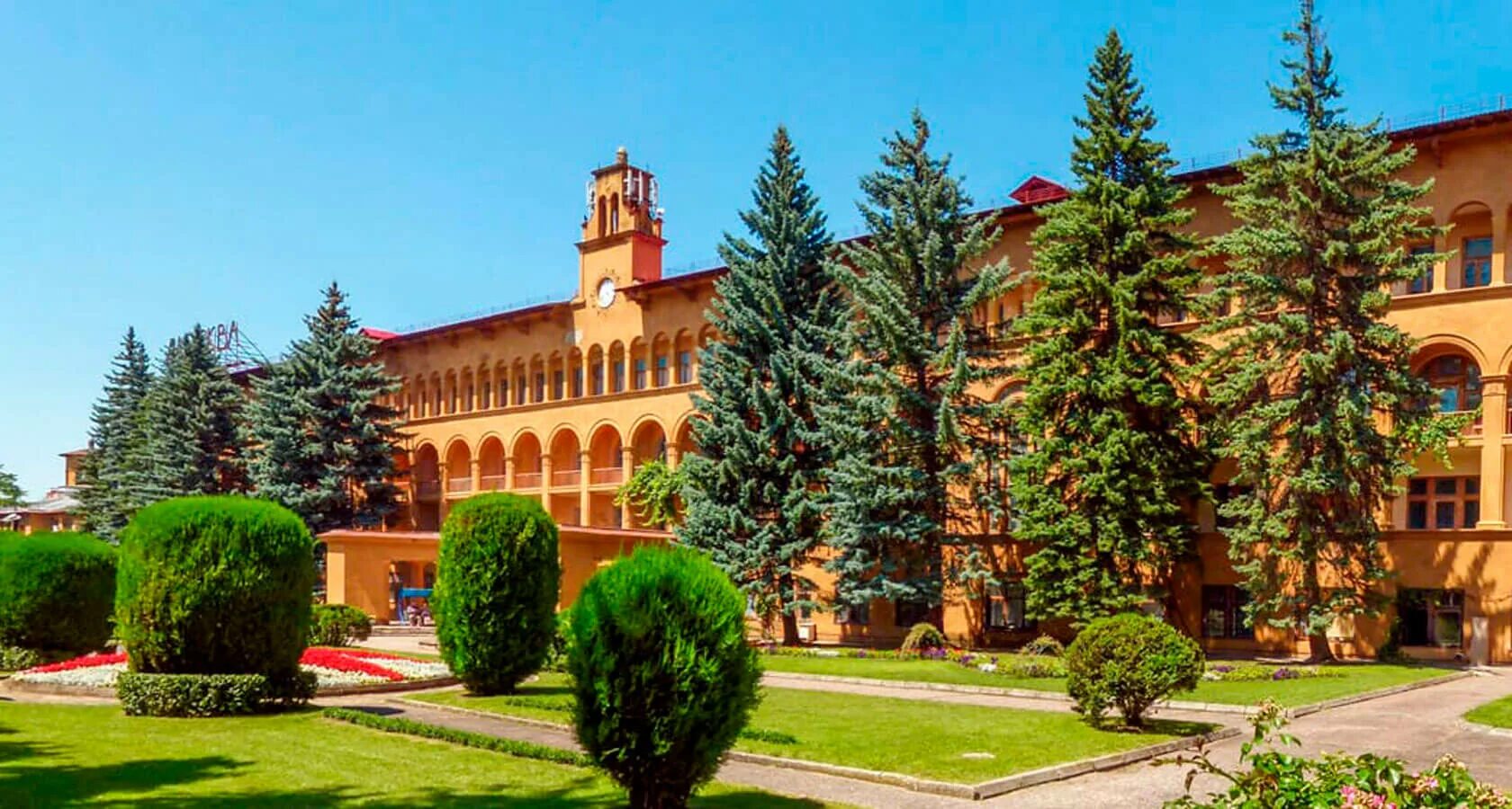 Санаторий москва сочи. Санаторий москва кисловодск номера. Сколько санаториев в москве. Санаторий горизонт кисловодск. Лечебный санаторий москва.