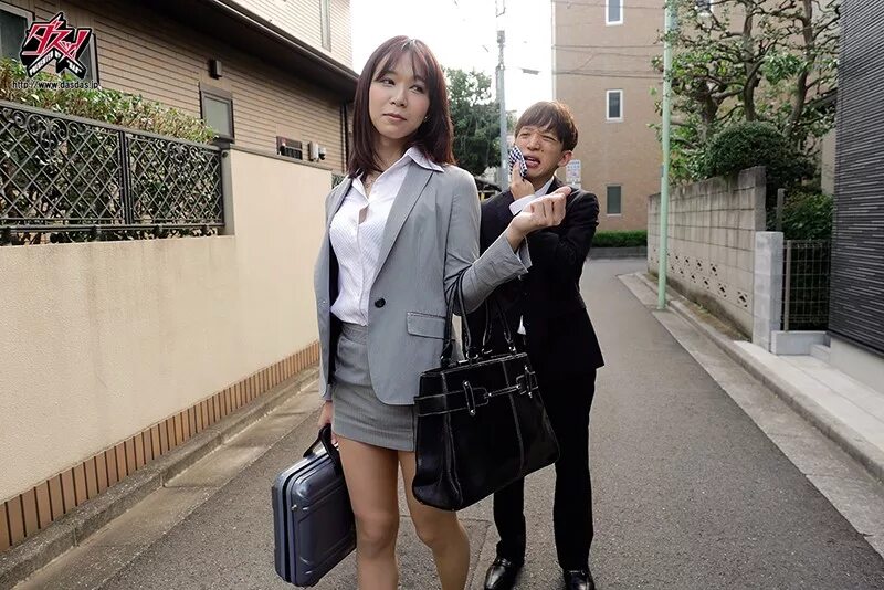 Mayumi Harukaze. DASD. DASD-650. Приставания на улице к японским женщинам. Японскую жену перед мужем