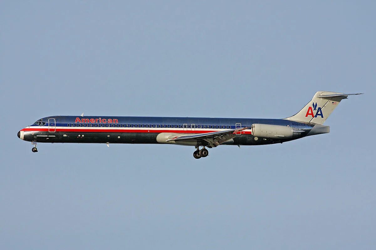 Макдоннелл Дуглас МД 80. MCDONNELL Douglas MD-80. MD 80 самолет American Airlines. American Airlines Flight 1572. Рейс american airlines