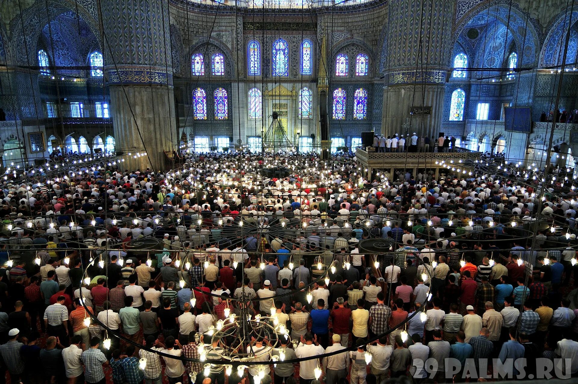 Мечеть Стамбул намаз. Молитва в мечети. Ураза байрам. Намаз в голубой мечети Стамбул. Ураза в стамбуле