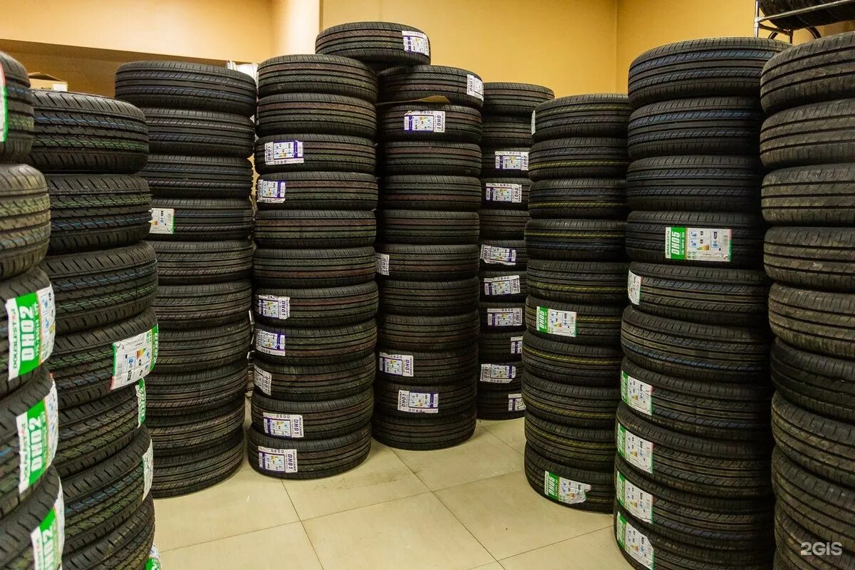 Tyres шины спб. Магазин шин. Магазин автошин. Склад автошин. Шины ассортимент.