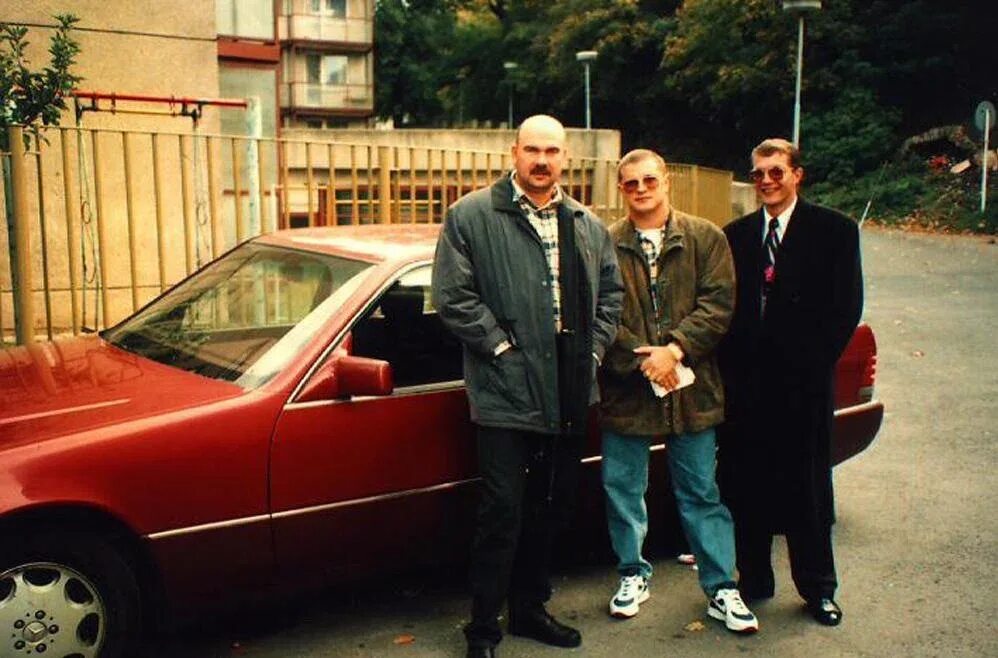 Замороженные бандиты из 90