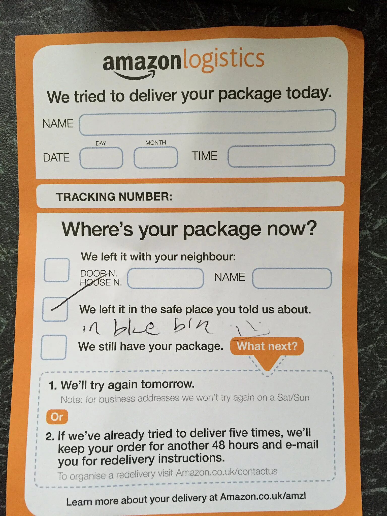 Package has been delivered. Грузчики баннер. Курьерская доставка документов картинки. Track package. Amazon order tracking number.